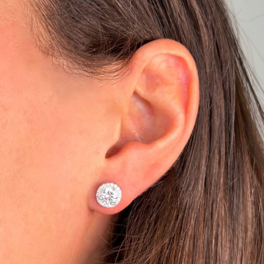 Éloria – Round Cut Halo Earrings - Image 2